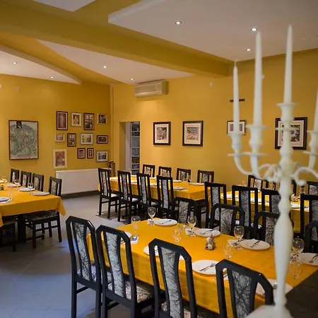 Pansion Veso בית הארחה 3*